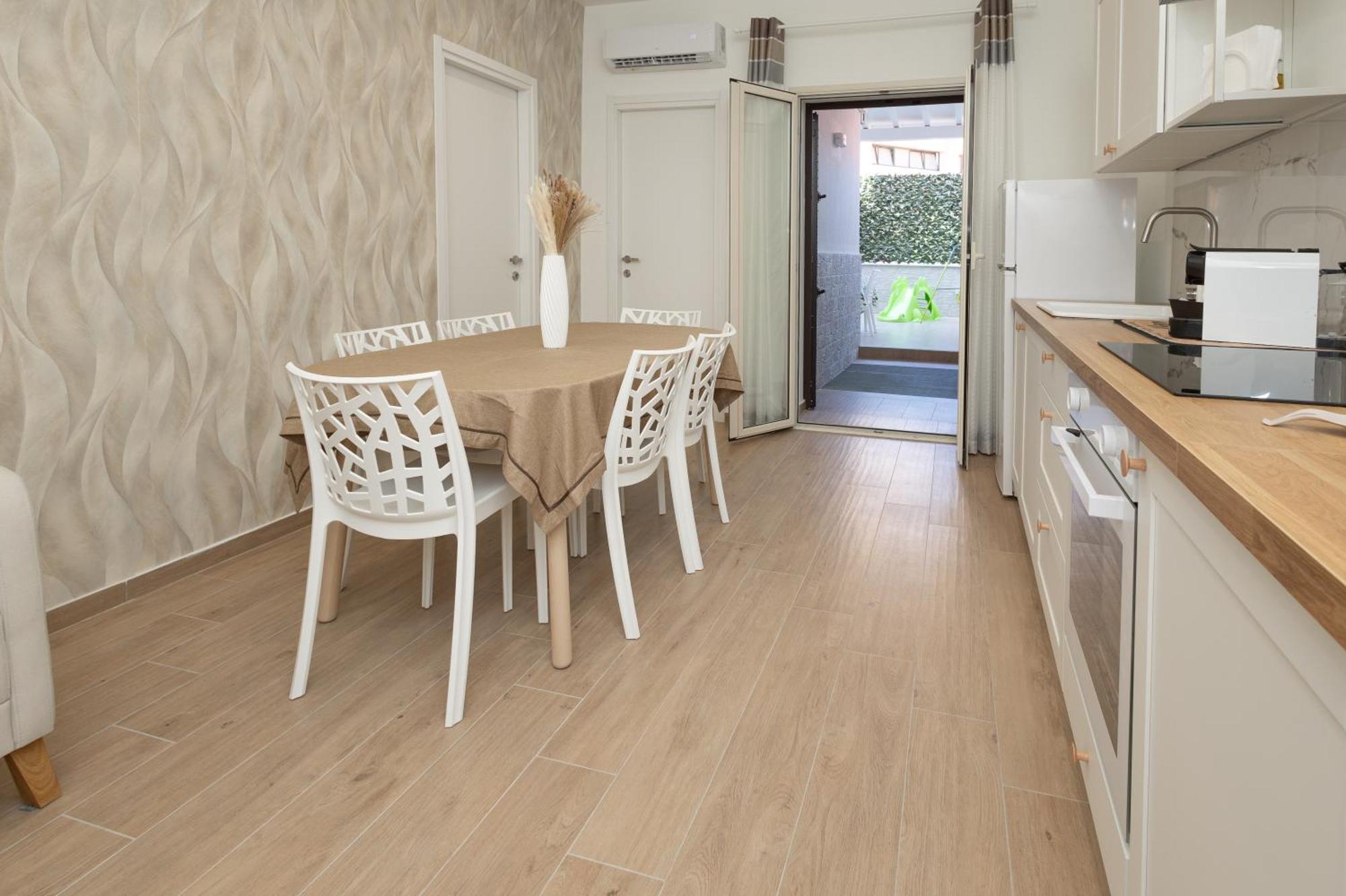 Ludo Holiday House - Charming Con Patio A Due Passi Dalla Cattedrale 팔레르모 외부 사진